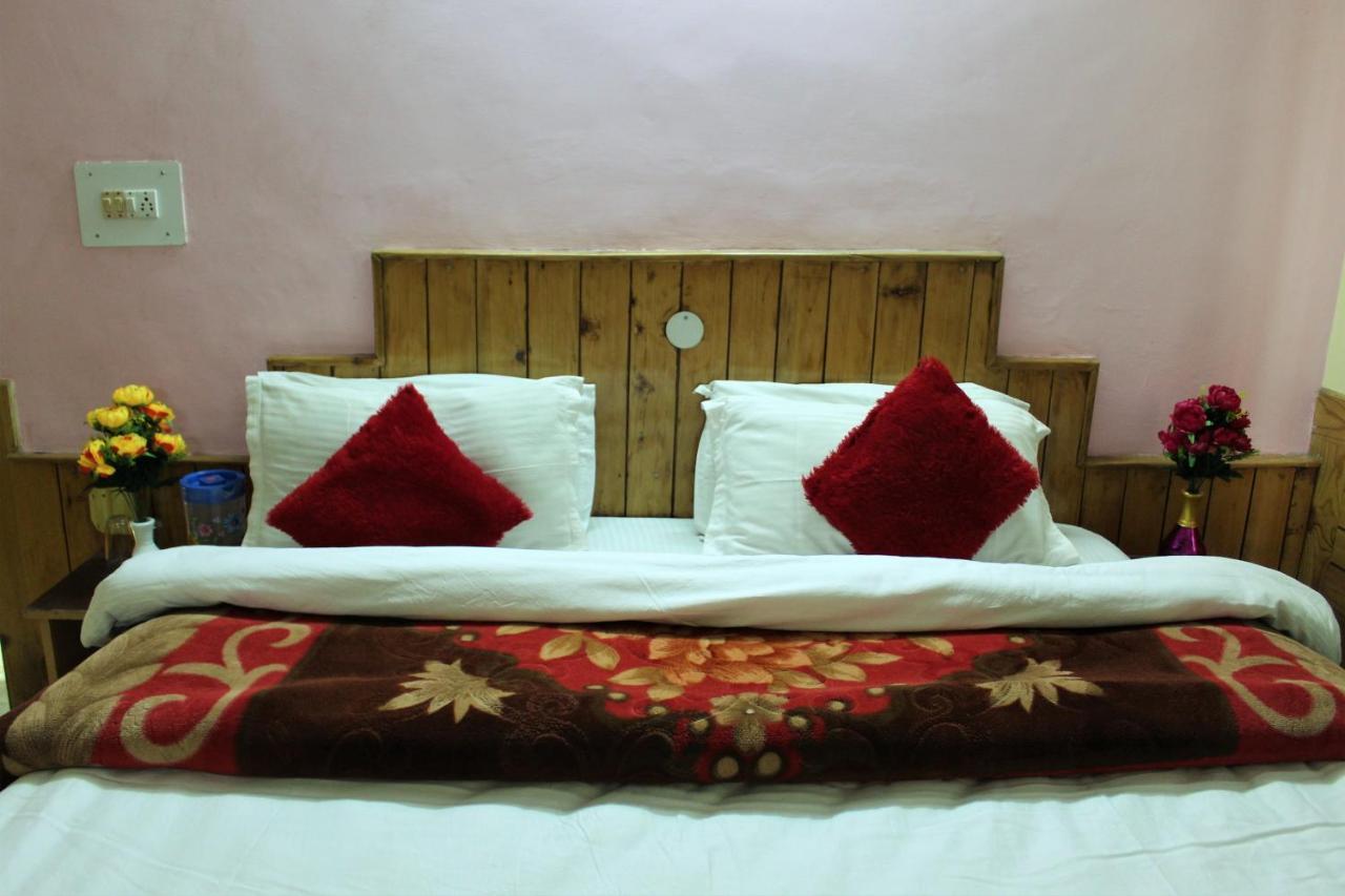 Hotel New Royal Manali (Himachal Pradesh) Ngoại thất bức ảnh
