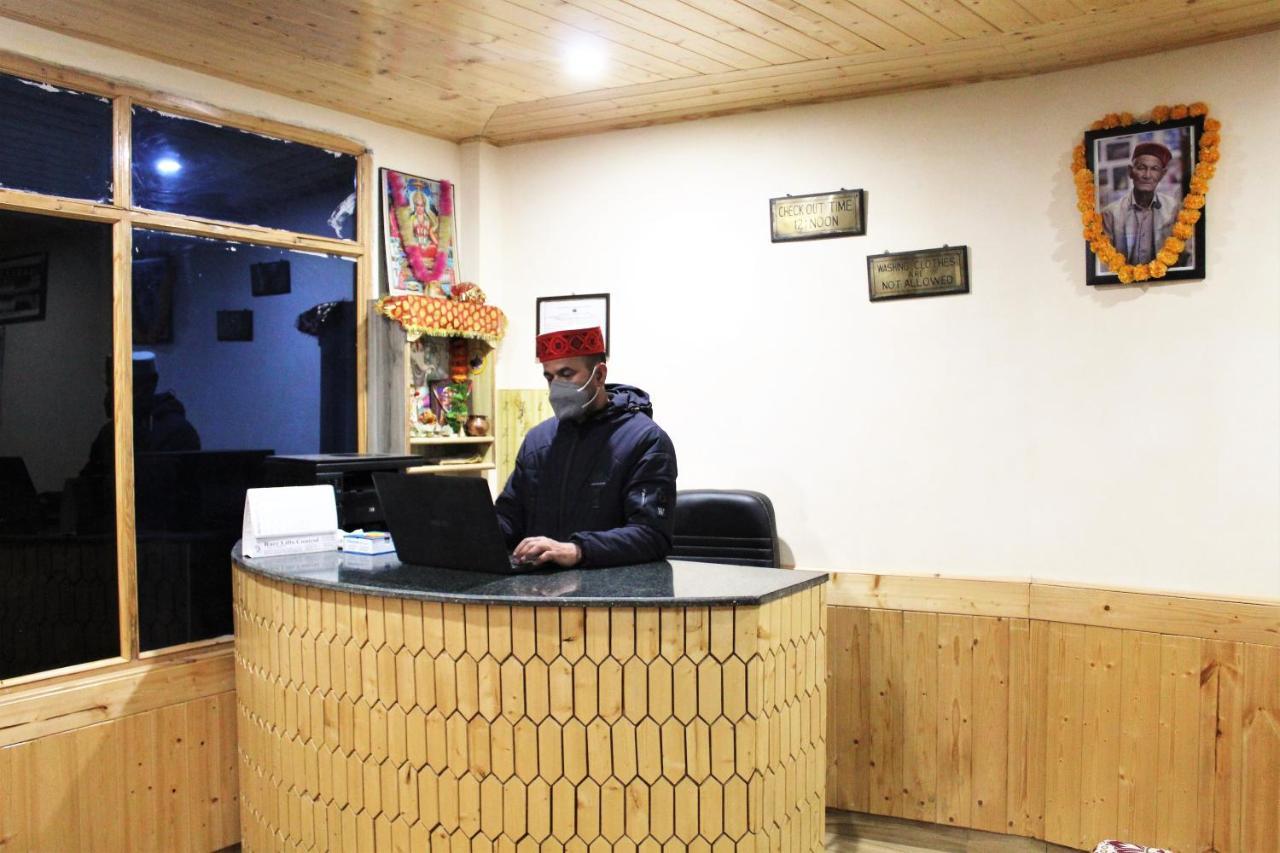 Hotel New Royal Manali (Himachal Pradesh) Ngoại thất bức ảnh