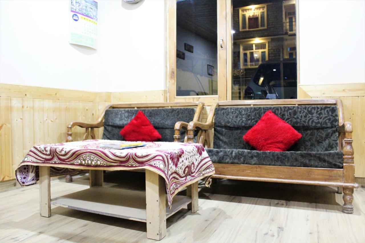 Hotel New Royal Manali (Himachal Pradesh) Ngoại thất bức ảnh
