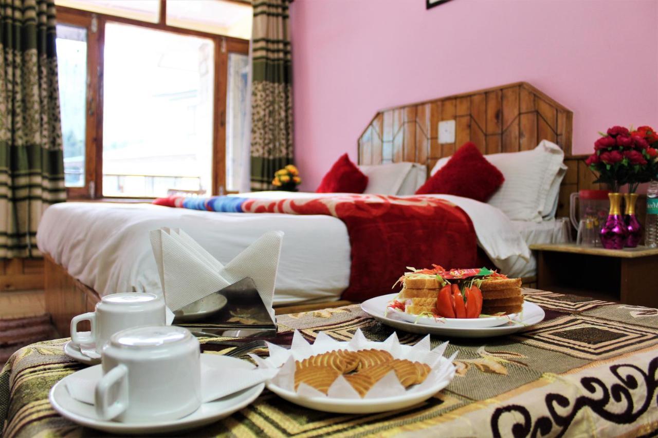 Hotel New Royal Manali (Himachal Pradesh) Ngoại thất bức ảnh