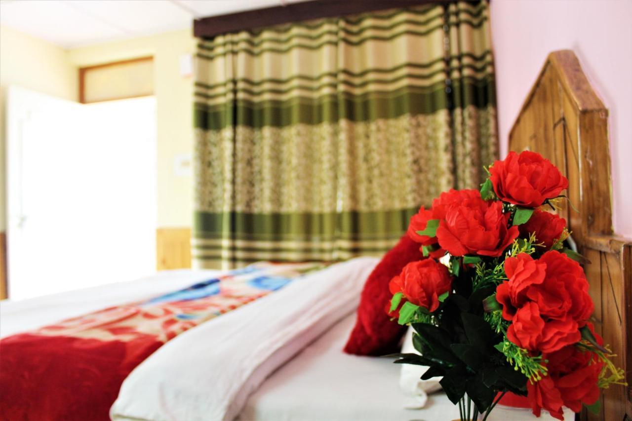 Hotel New Royal Manali (Himachal Pradesh) Ngoại thất bức ảnh
