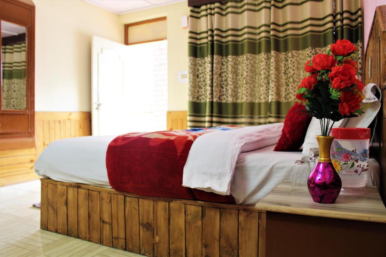 Hotel New Royal Manali (Himachal Pradesh) Ngoại thất bức ảnh