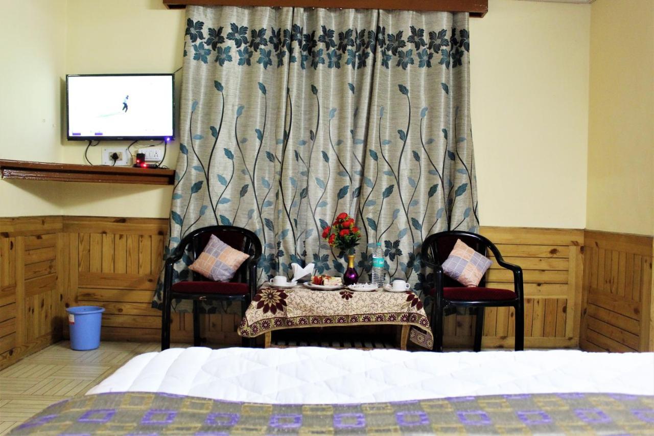 Hotel New Royal Manali (Himachal Pradesh) Ngoại thất bức ảnh